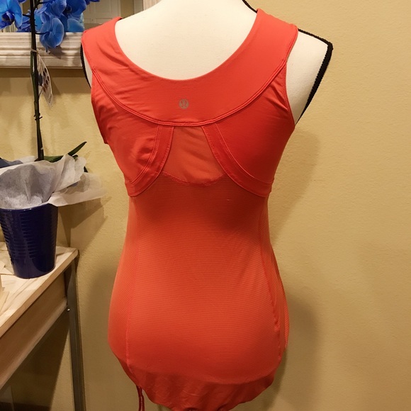 lululemon athletica Tops - 💪Lululemon tank top - size 6